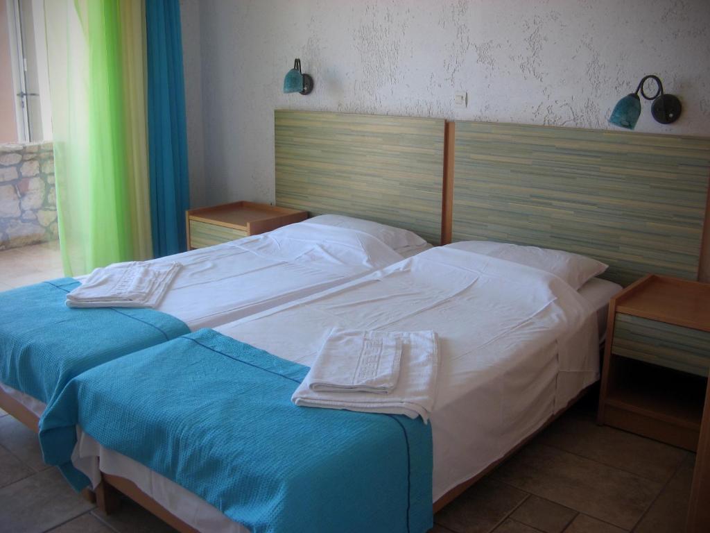 Romantica Beach Hersonissos  Room photo